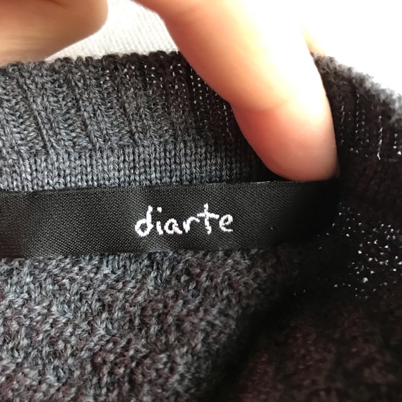 Diarte garmentory knit crop sweater - Picture 5 of 6